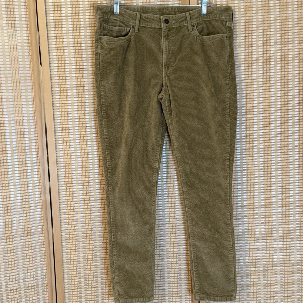 Levis Womens 33x30 Courdaroy Pants Beige Streetwear‎ Casual Outdoor Bohemian